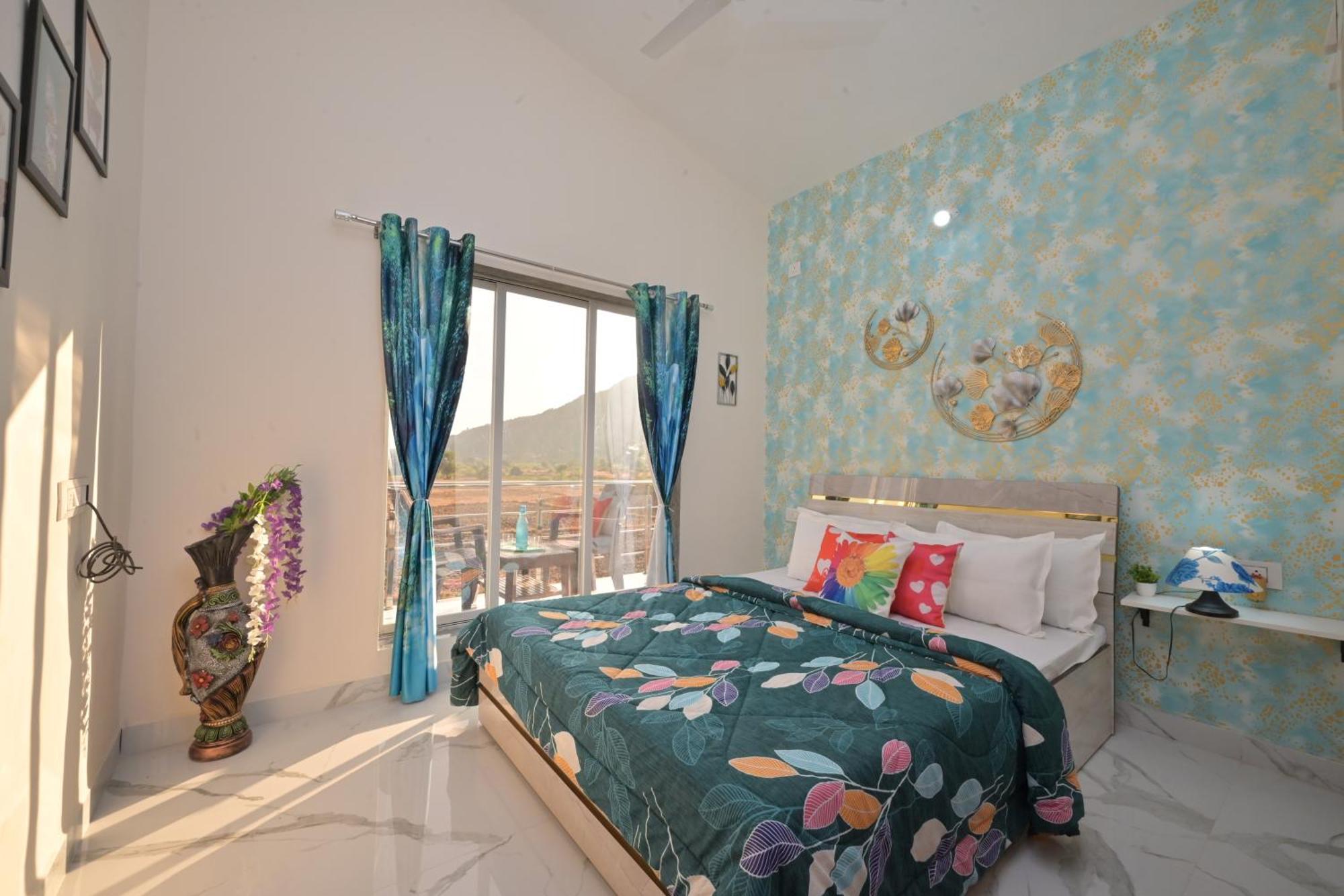 Empyrean Stay II Mirage Villa II Ac II 4Bhk II Largest Pool In Lonavala Li Exterior foto